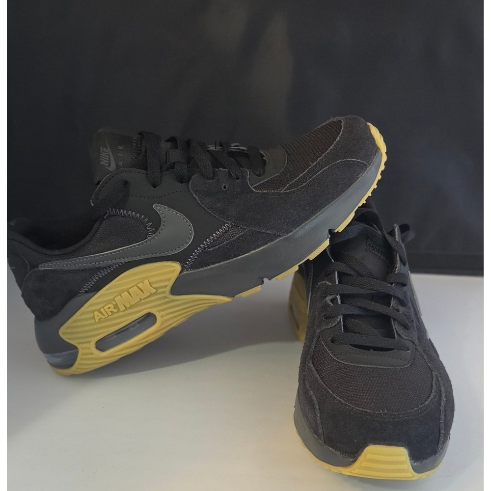 Nike Air Max Excee Mens Size 8.5 Black New Gum Sole HV0928-010